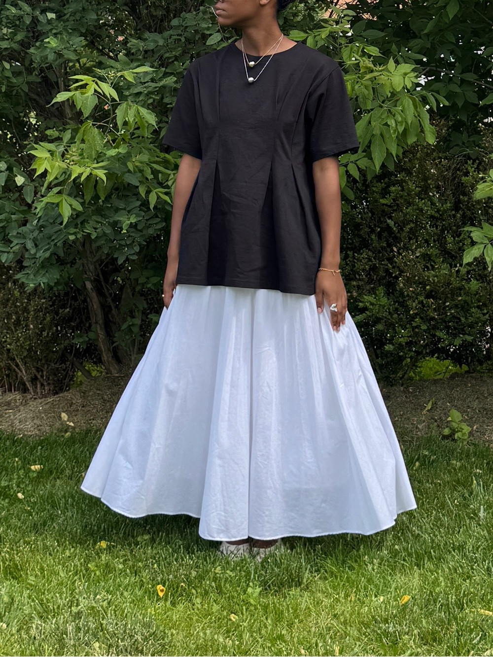 Black Pleated Short-Sleeve Blouse - Elegant Everyday Top